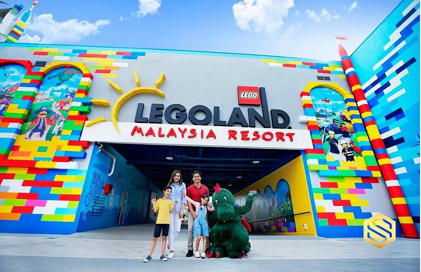 Private Car Taxi Singapore to Legoland